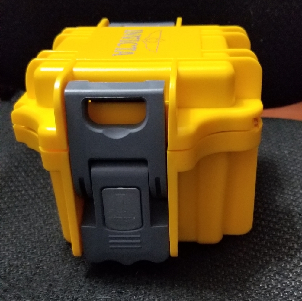 Invicta watch box - Picture 4 of 4